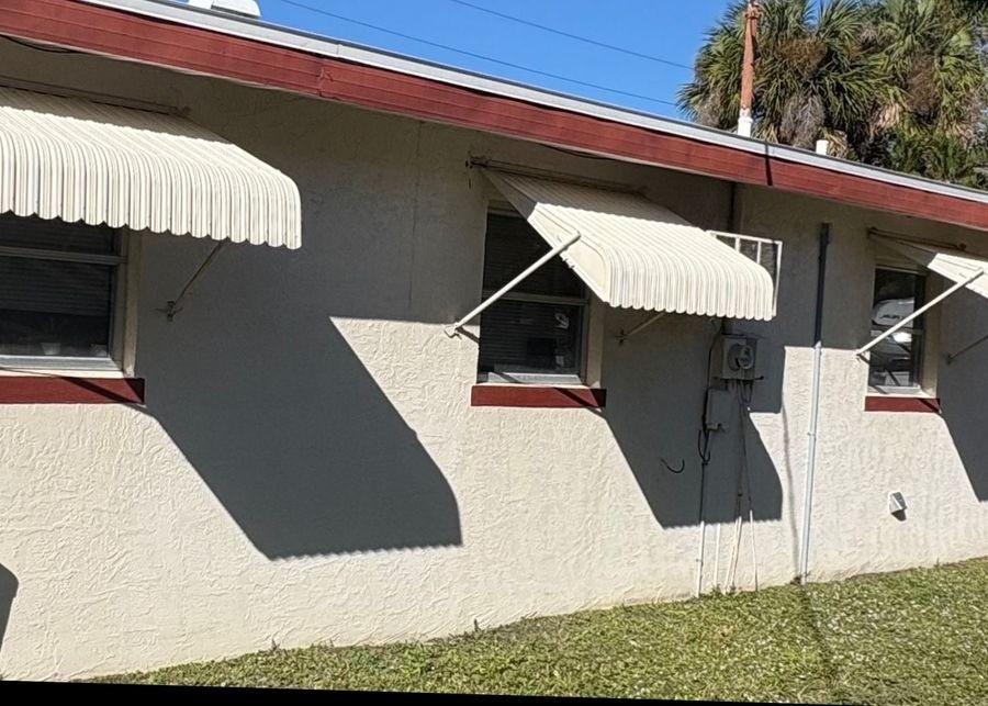 After: Old-Florida Awning Home